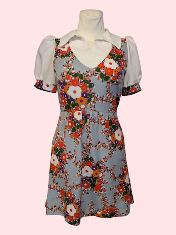 VINTAGE KJOLE STR.36