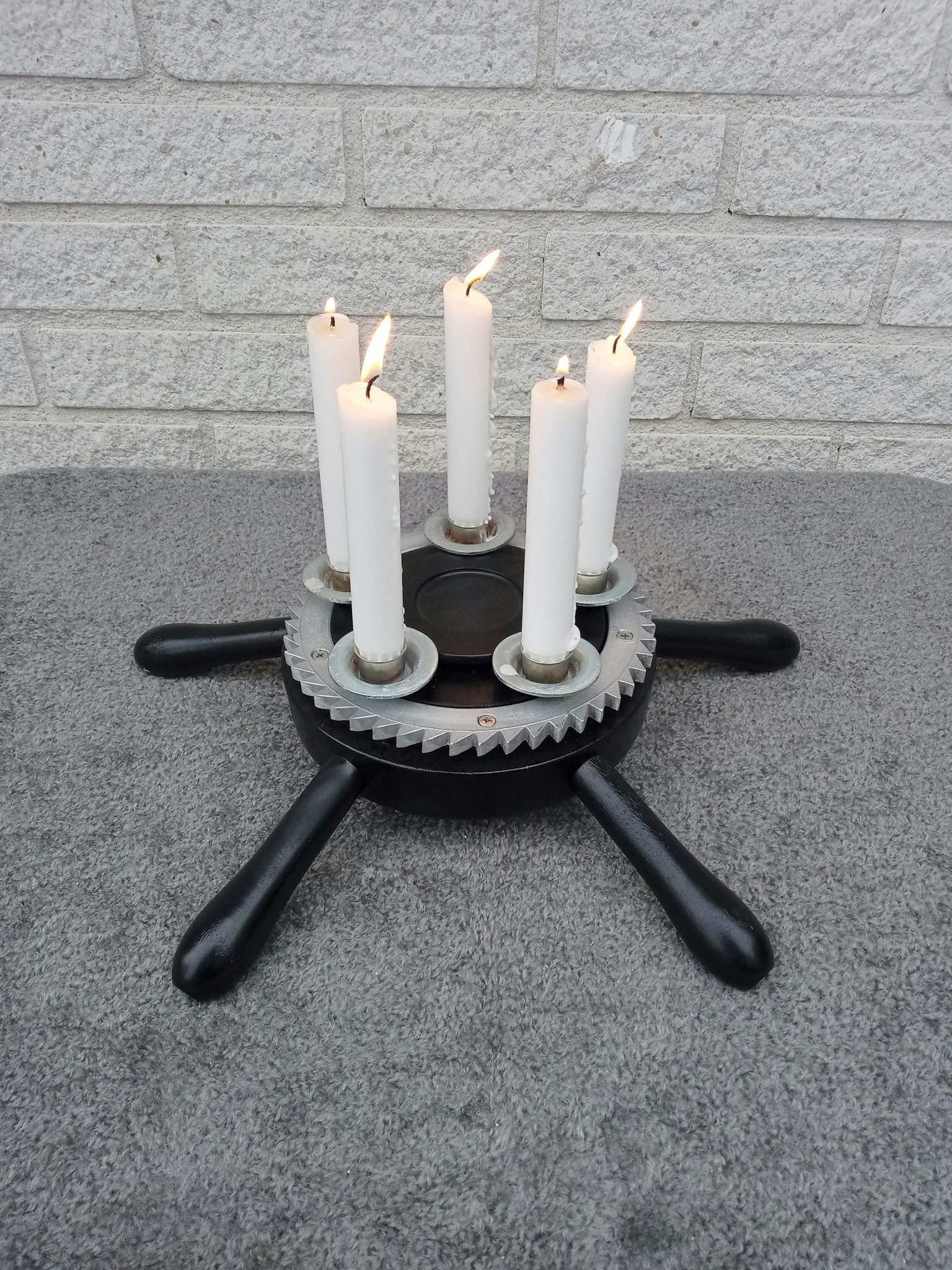 Ljusstake 'Hjulius'