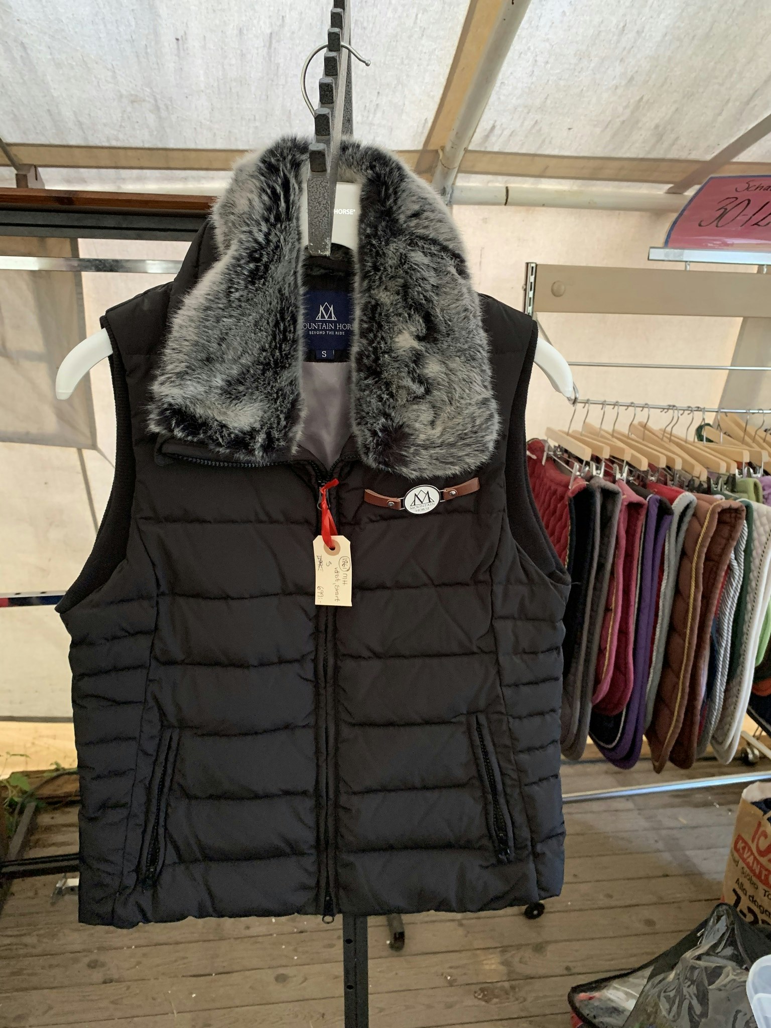 Mountain horse,väst,svart,stl s,ny