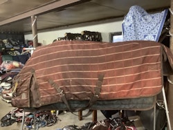 Täcke, 400 gram,brunt,125 cm,otvättat