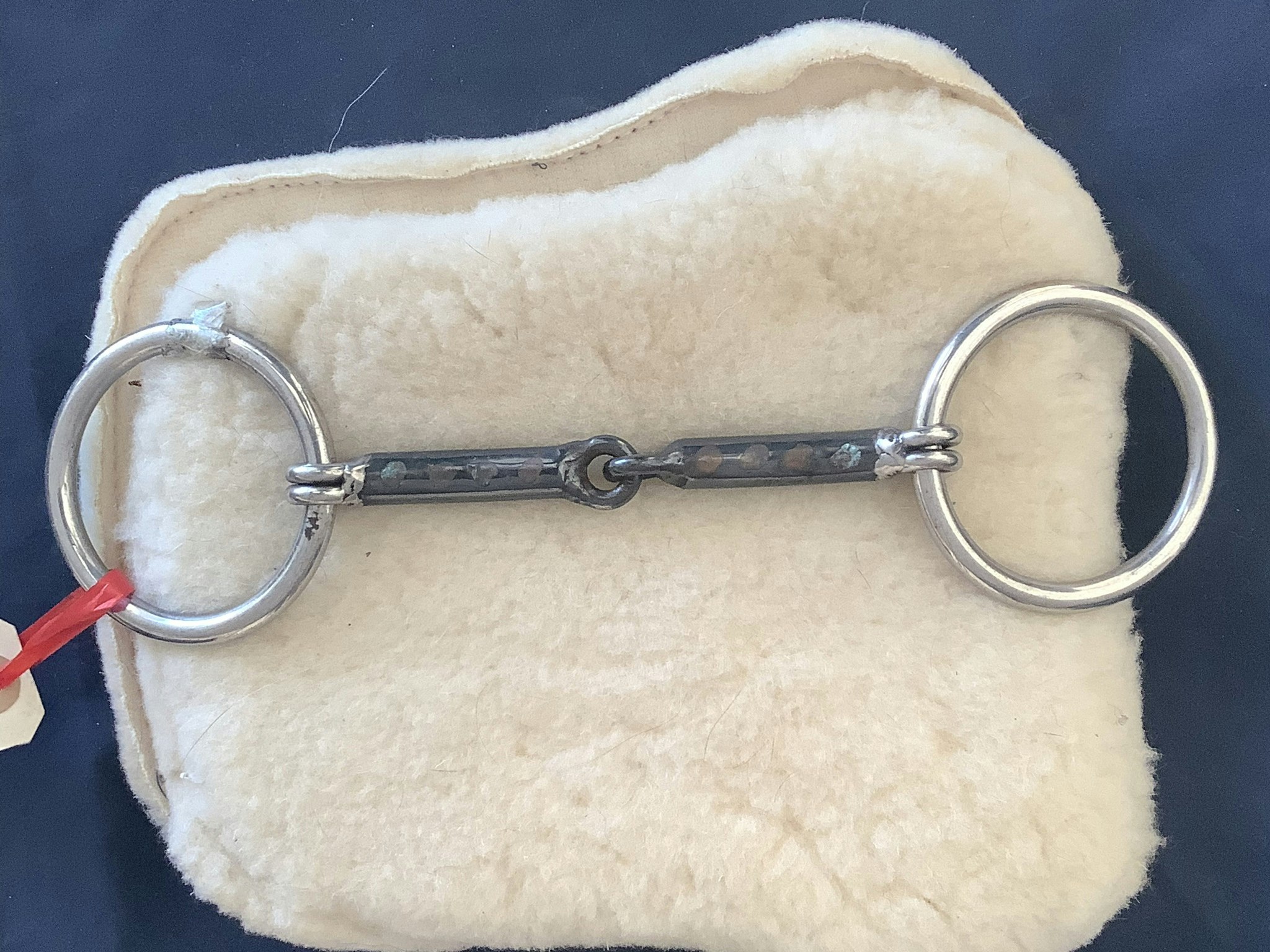 Tvådelat bett med sweet iron, 13,5 cm,nytt