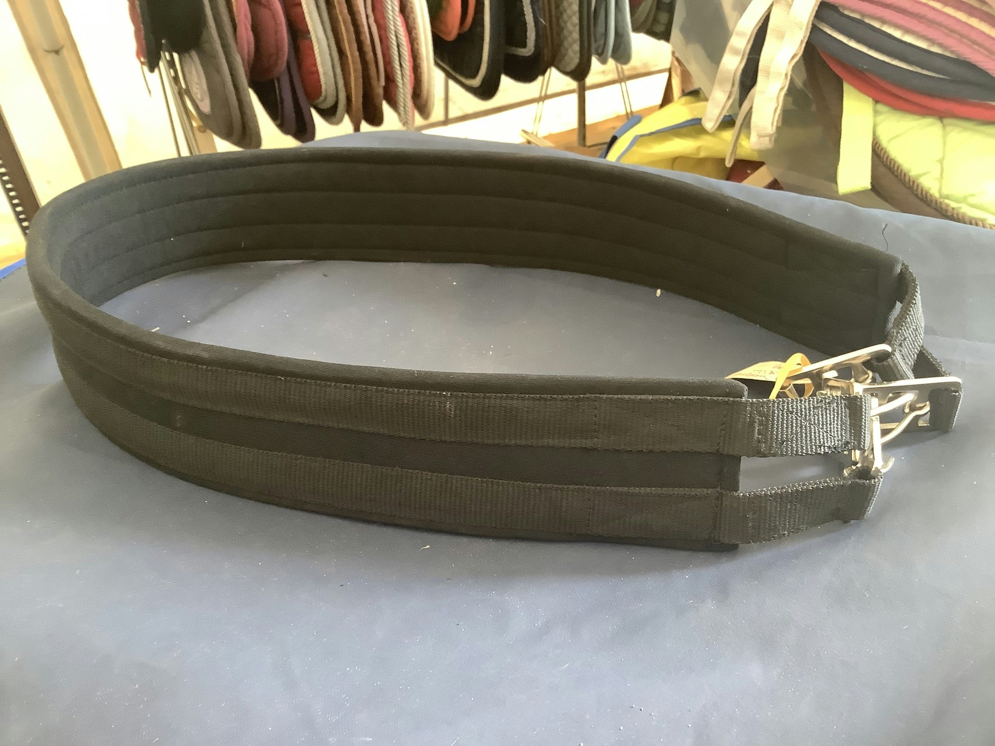 Sadelgjord svart,,syntet,130 cm