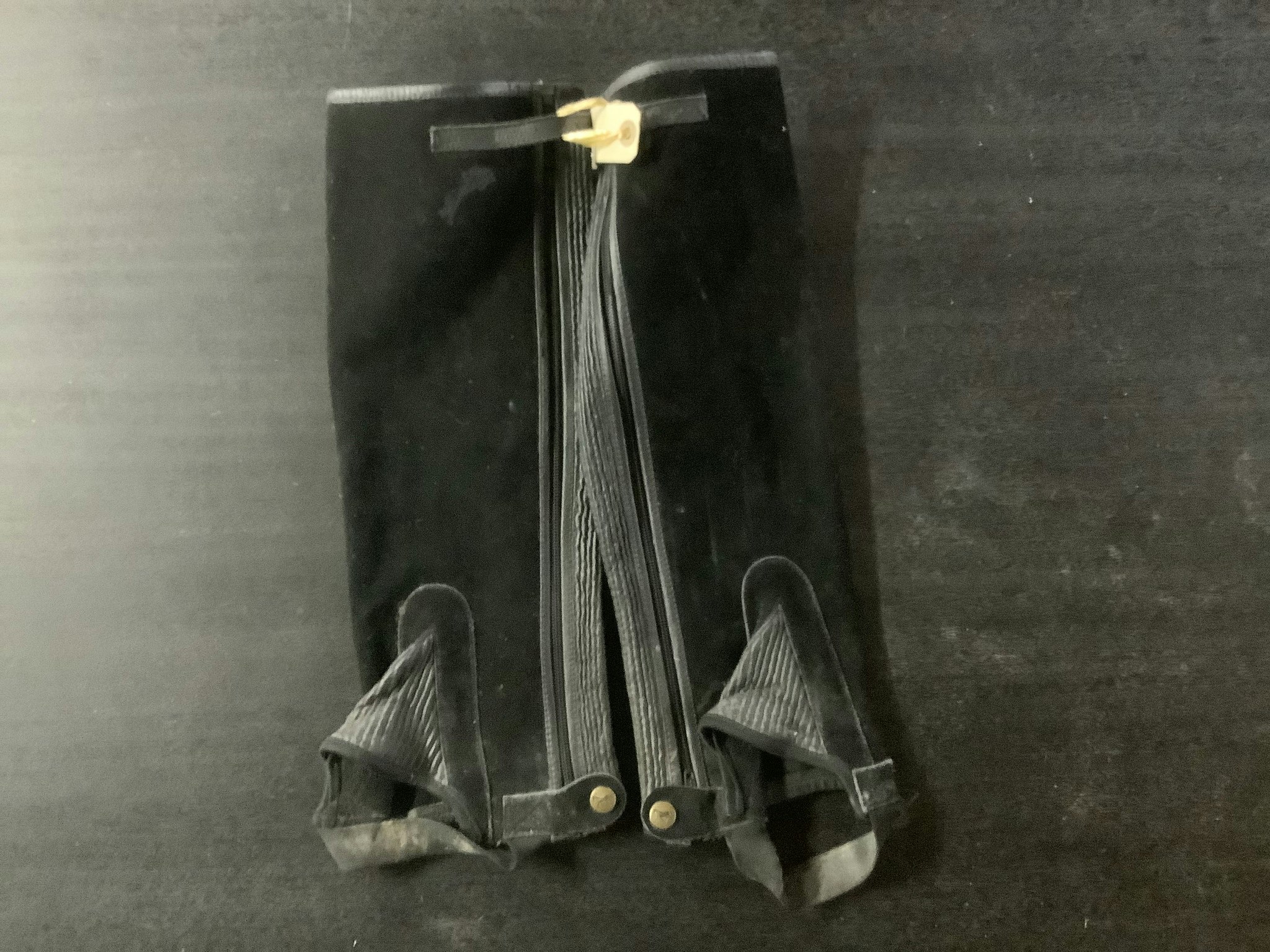 Shortchaps,svarta,moccaliknande,stl XL