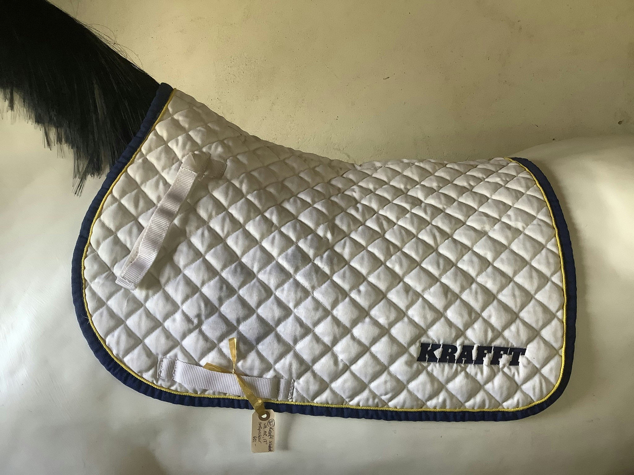 Krafft schabrak,vitt,AR,17”, småprickar