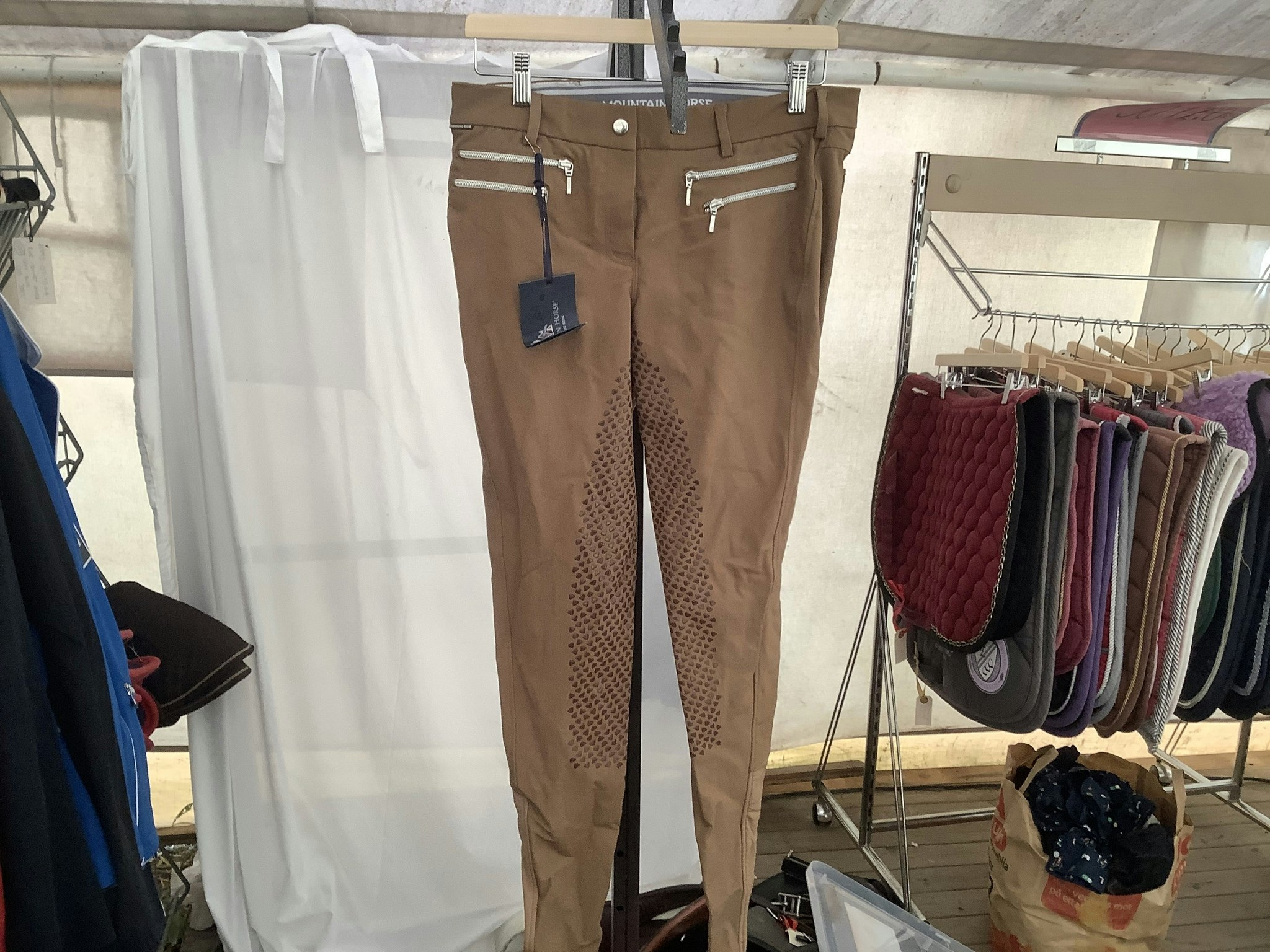 Mountain horse helskodda ridbyxor,brons,stl 38,nya