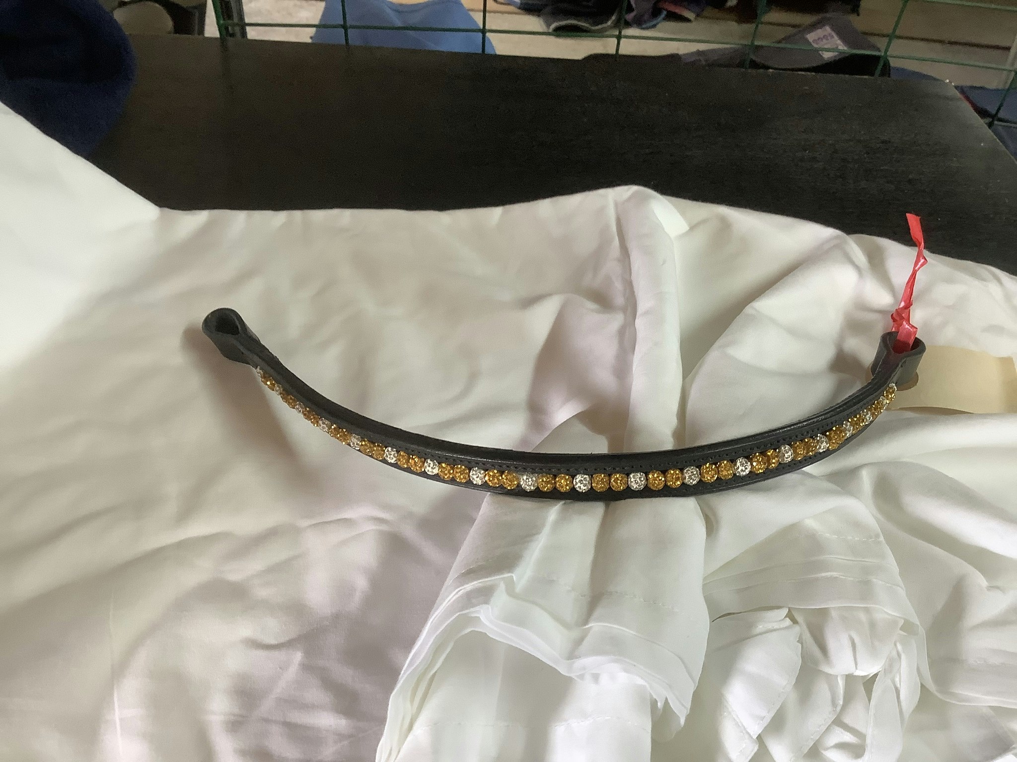 Pannband läder,svart med bling,F(41 cm)