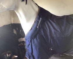 Horseware stalltäcke,145cm nytt,50 gr