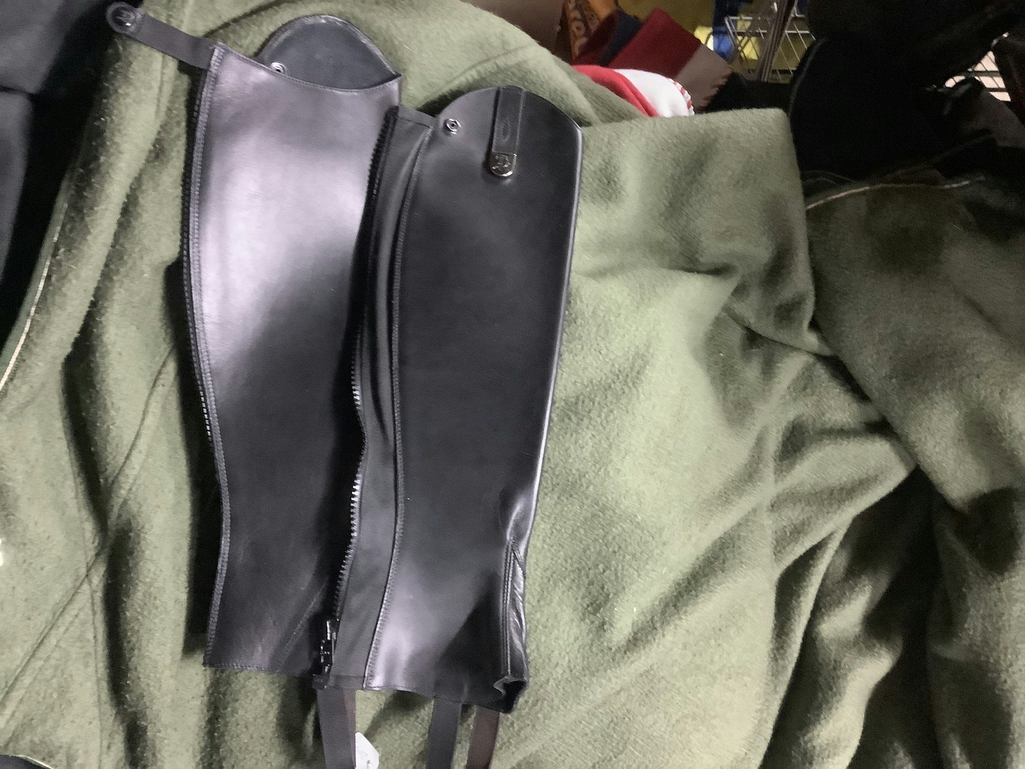 Tucci time shortchaps, svarta, stl s+,nya