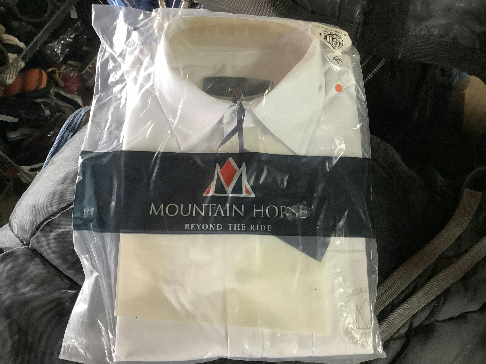 Mountaon horse tävl.skjorta vit,s,ny