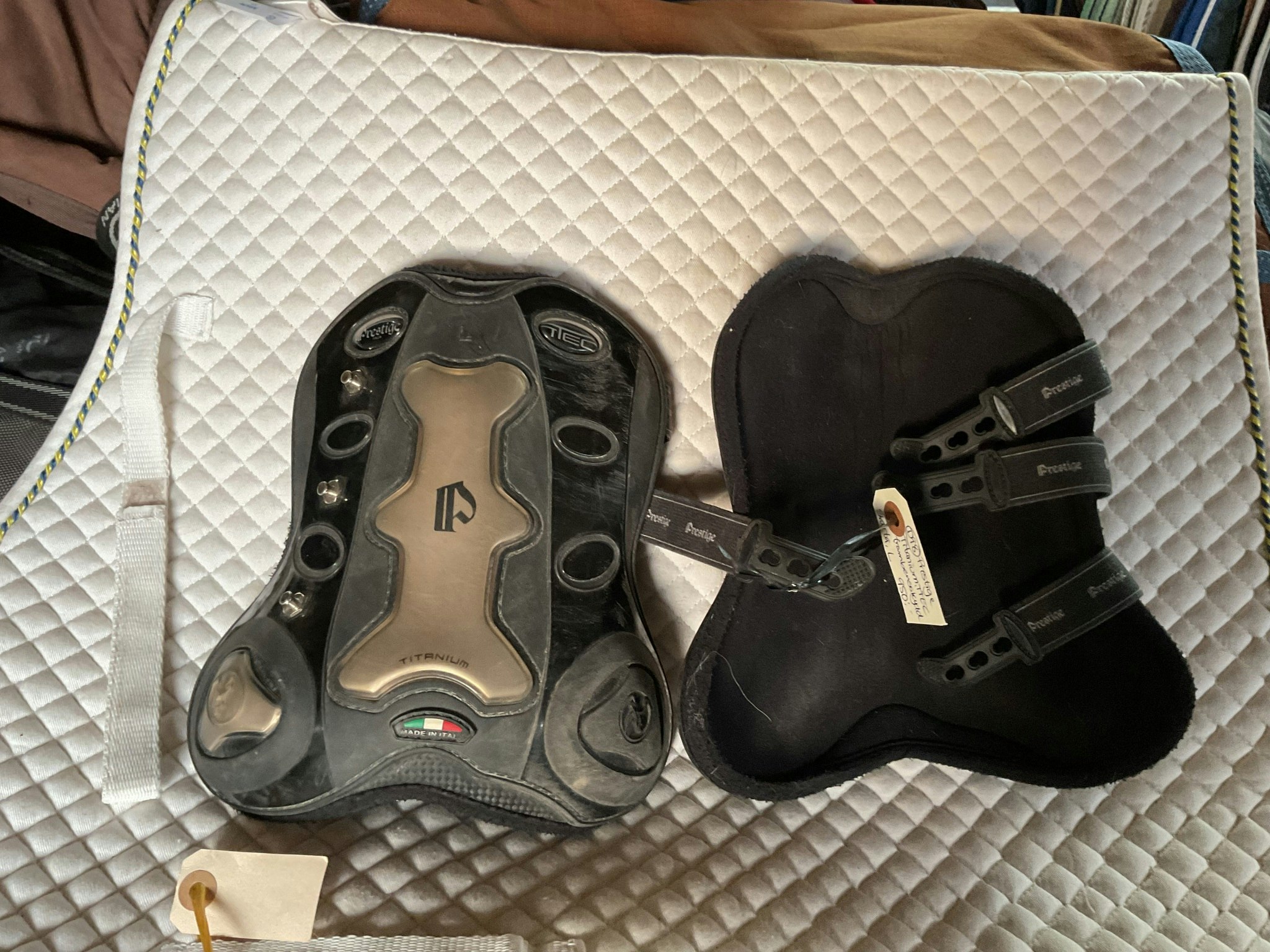 Prestige titanium ttec, frambensskydd,svarta, L