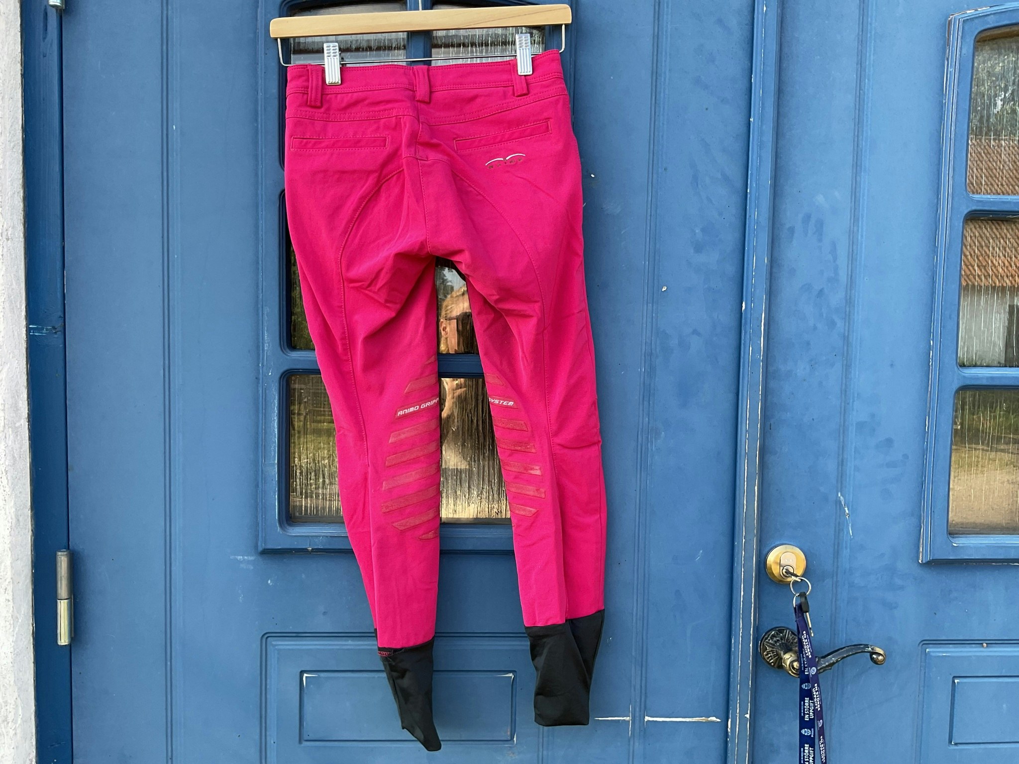Animo ridbyxor,rosa,ital 36, märke ena benet
