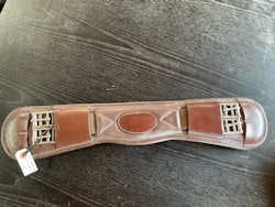 Sadelgjord brun, 50 cm