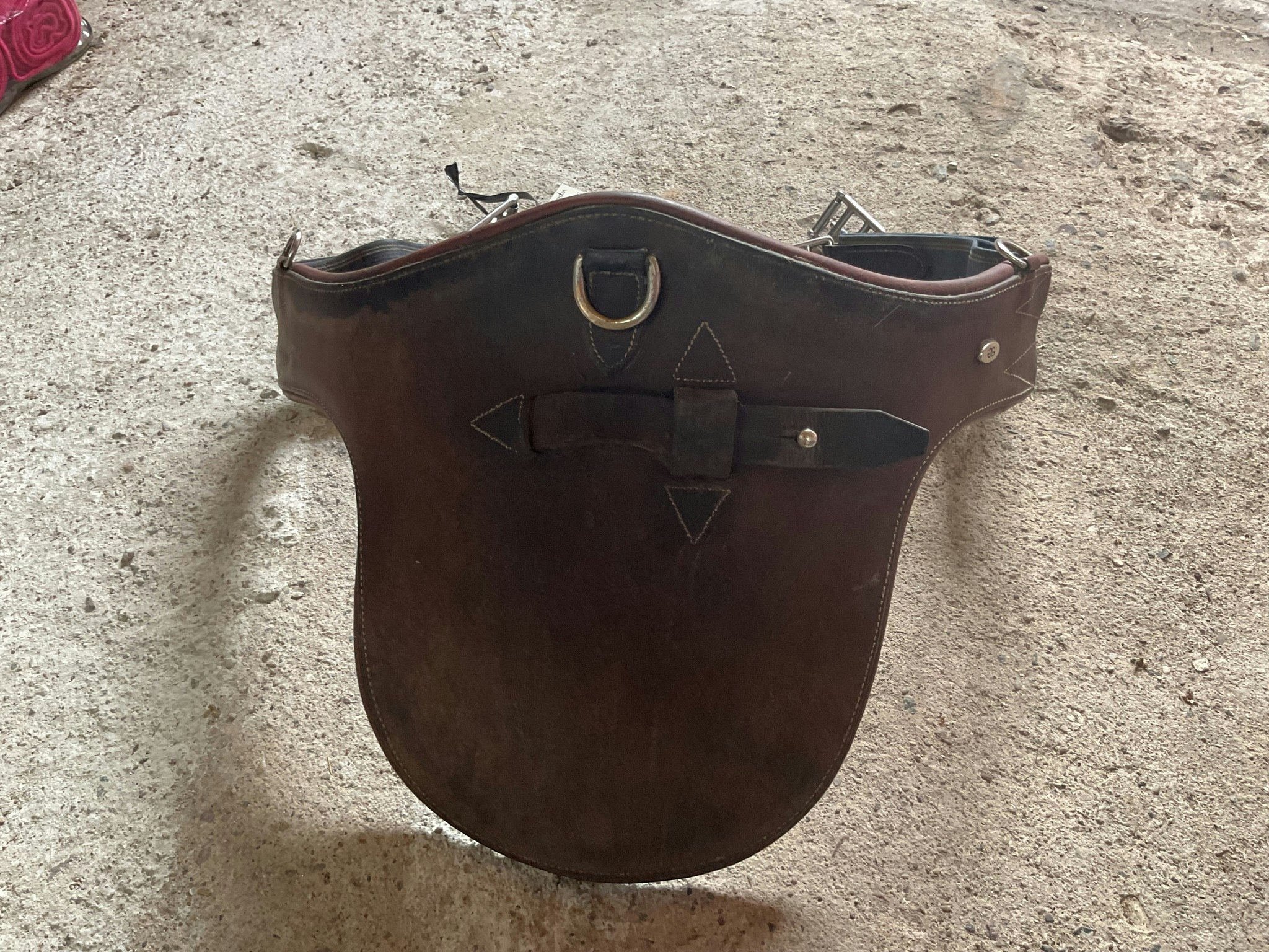 Glengordon sadelgjord med platta,brun,95 cm