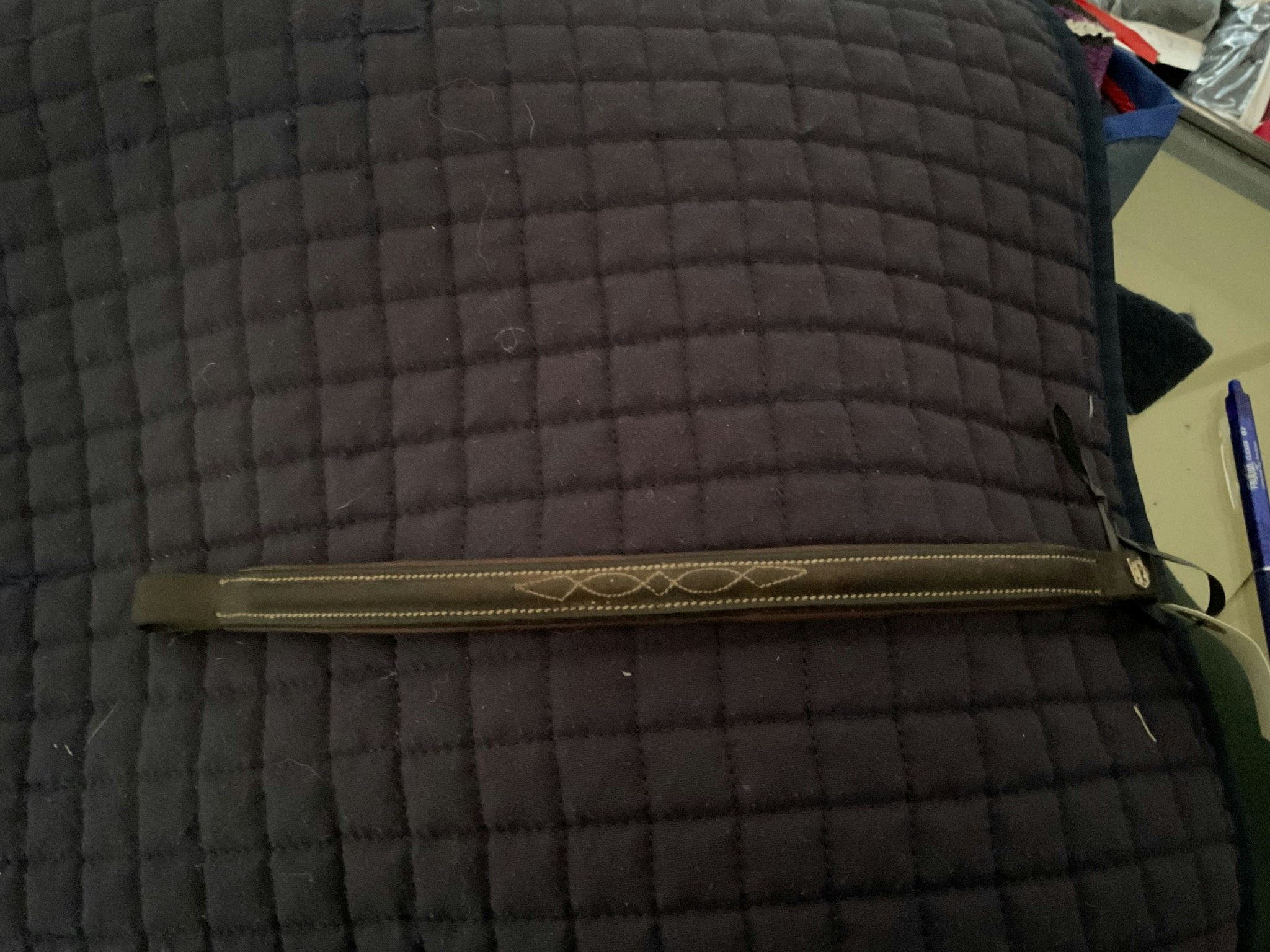 Pannband brunt,36 cm