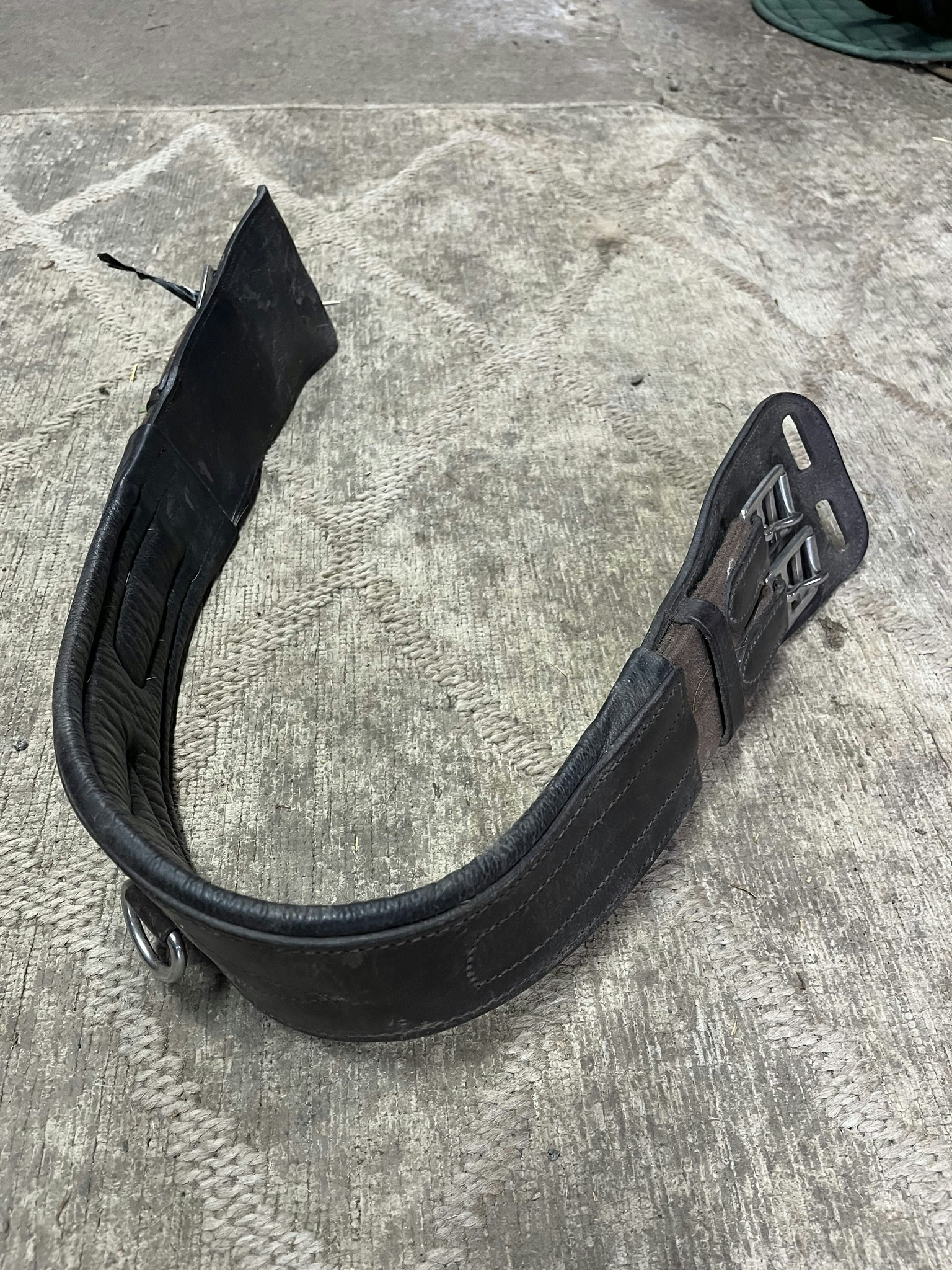 CH  sadelgjord brun 75 cm