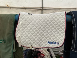Nova AR schabrak, 17”, vitt