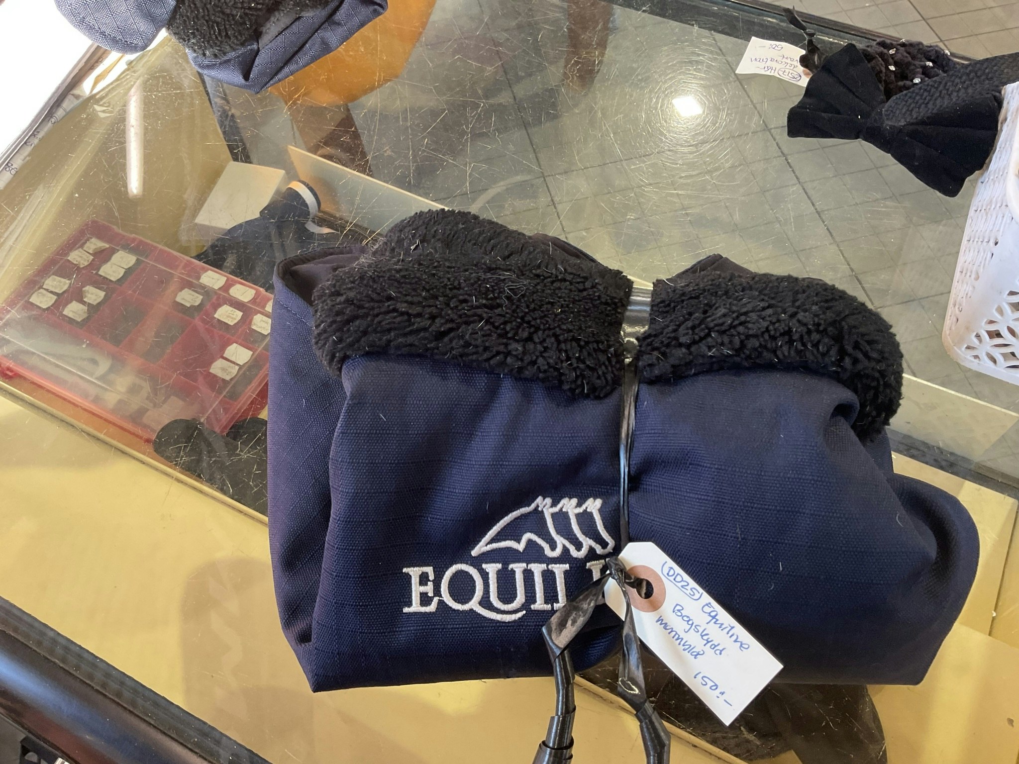 Equiline bogskydd, marinblå