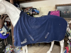 Masta fleecetäcke, blått, 140 cm