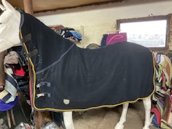 Fahrenheit fleecetäcke med hals, blått, 125 cm
