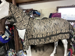 Flugtäcke med hals, otvättat. 125 cm