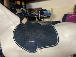 Trinity schabrak, blått,p, lite missfärgat