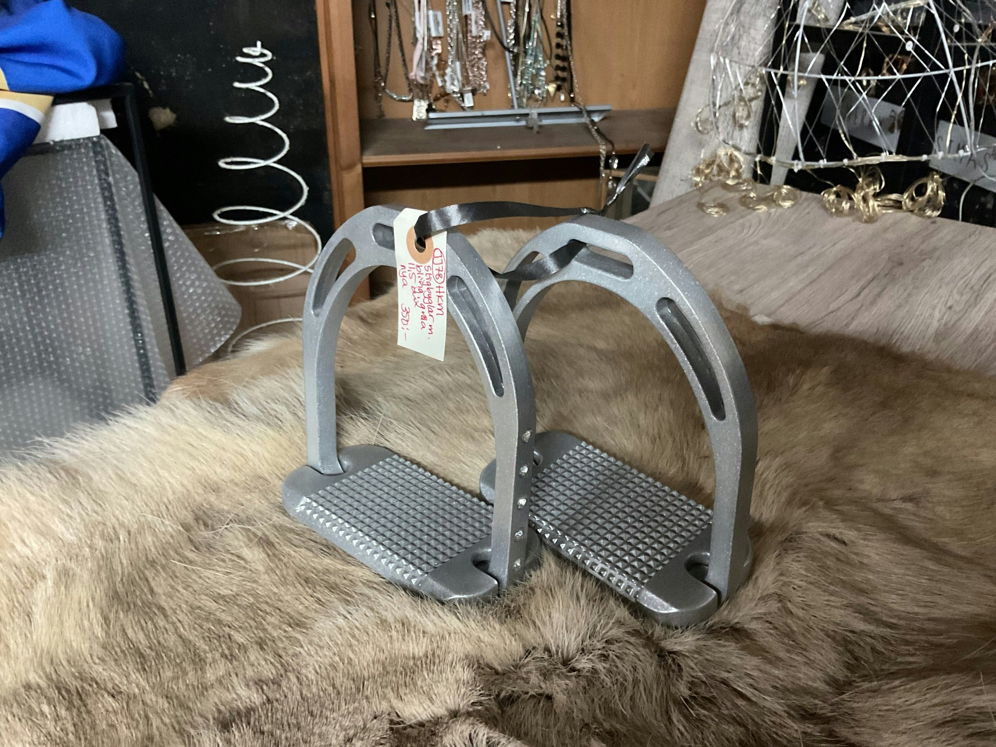 HkM stigbyglar med bling, 11,5 cm, gråa, nya
