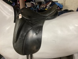 Lemetex dressyrsadel, svart, 17,5”, bom 30