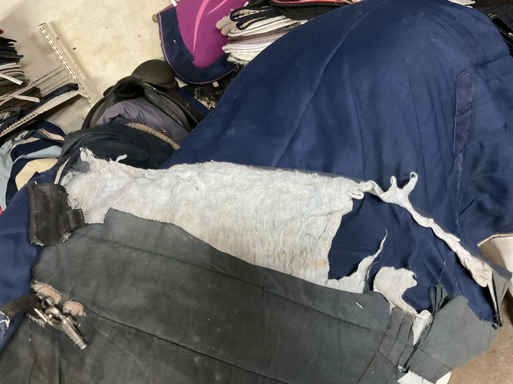 Rambo stalltäcke, ca 300 gr, 140 cm, revor insidan