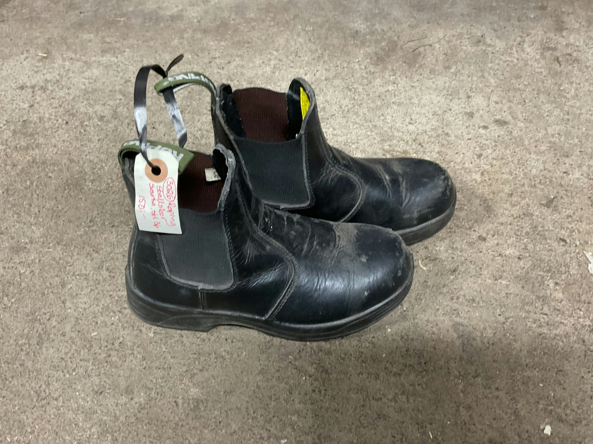 Roping stallskor,svarta,stl 36