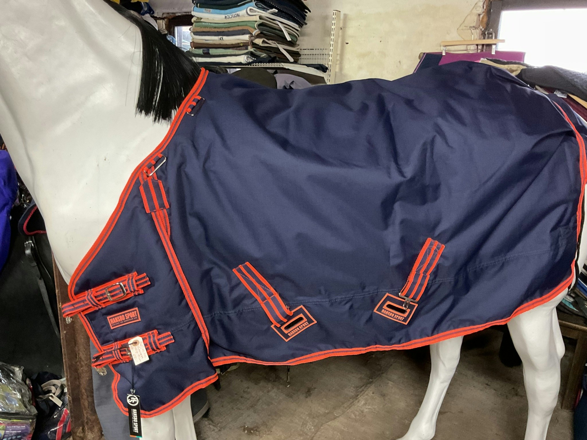 HS pro,vintertäcke,300 gr, 95 cm,nytt
