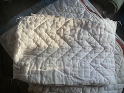 Padd,vit, 43*27 cm, säljes styckevis