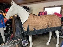 Onehorse vintertäcke,125 cm,otvättat,ca 250 gr