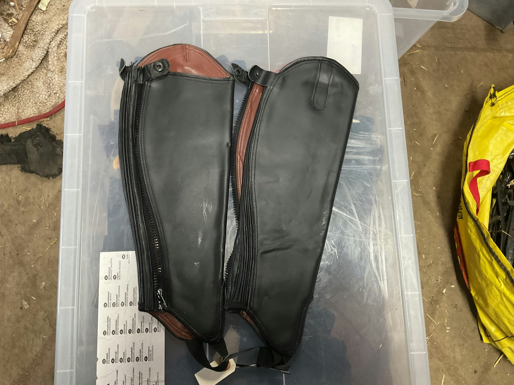 Shortchaps,läder,svarta,nya,XL