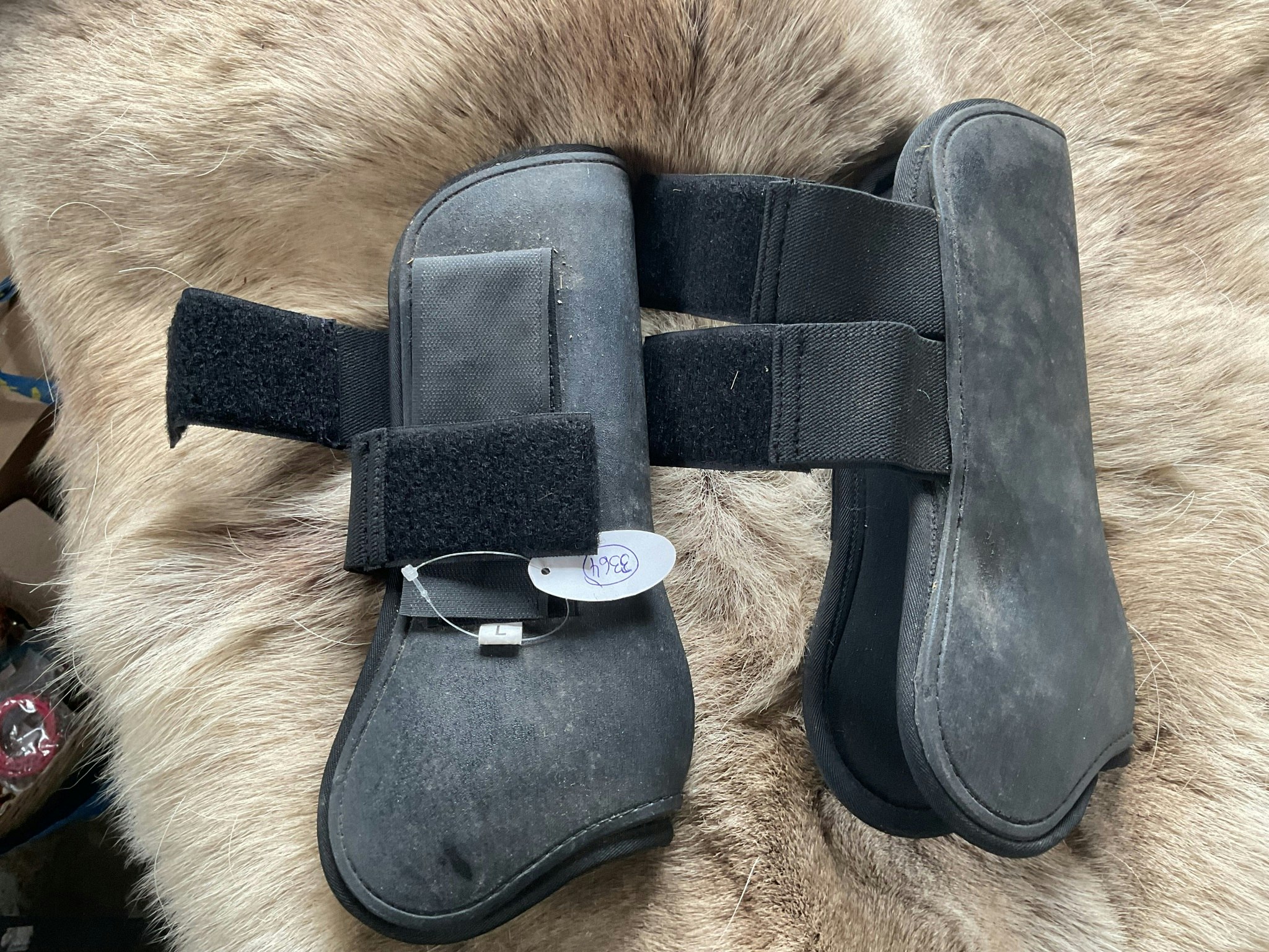 Benskydd,svarta,L,nya,gelprotection
