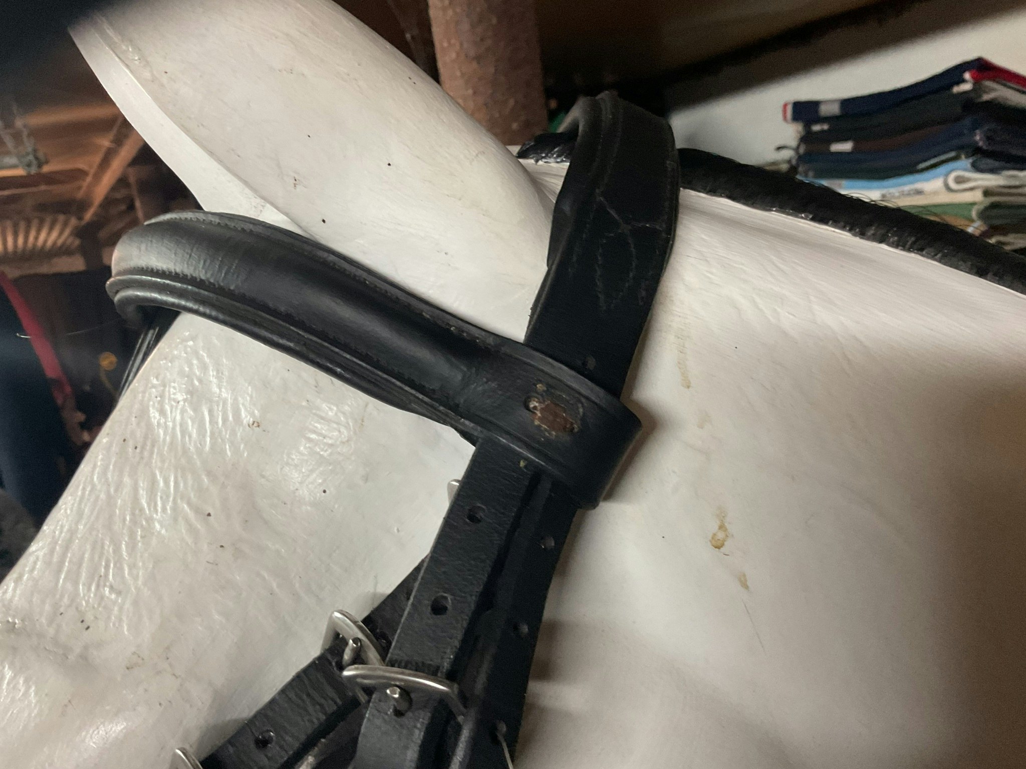 Capone träns inkl tre nosgrimmor,svart,f,nytt
