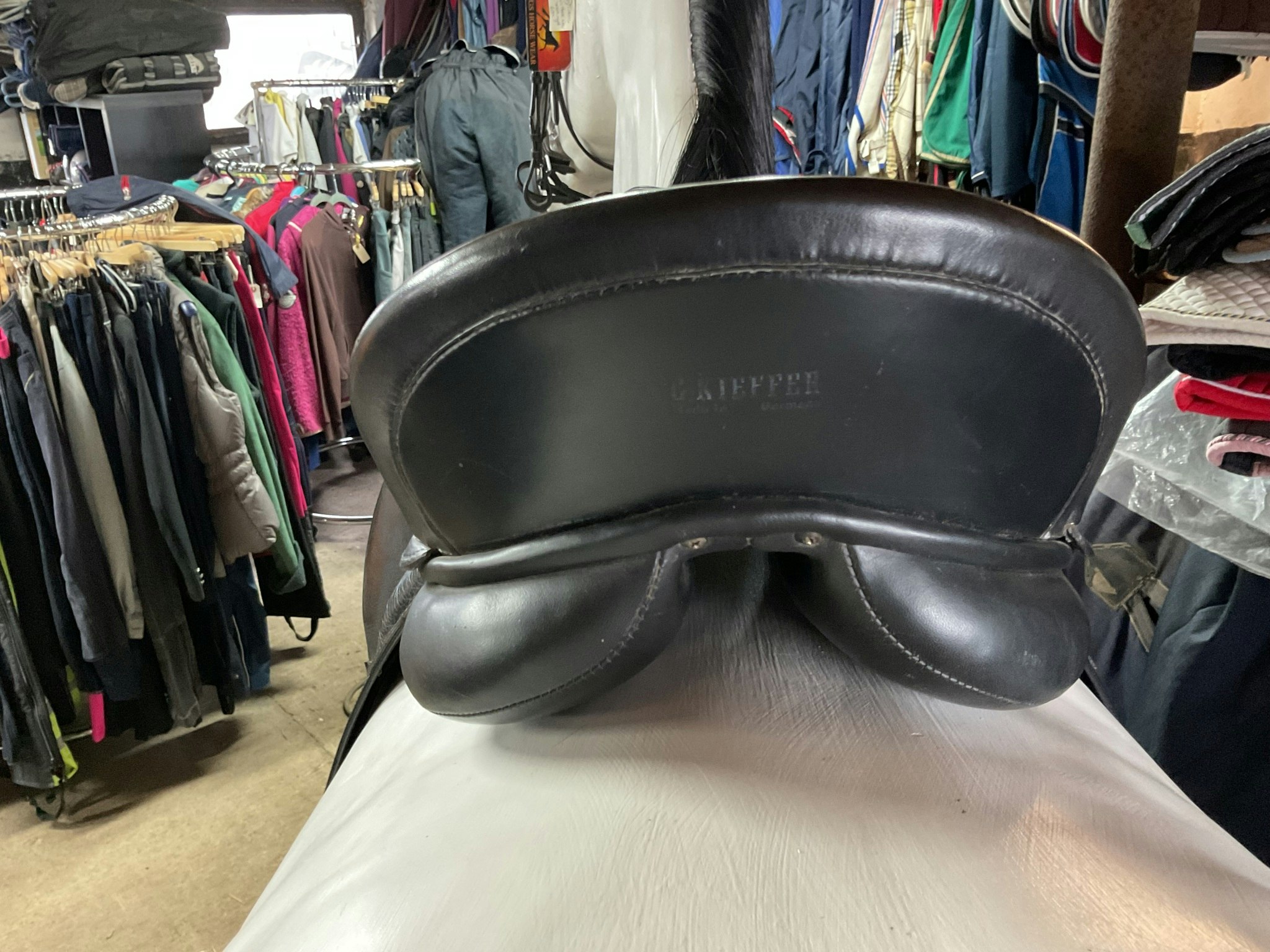 Kieffer master dressyrsadel, svart, 17”