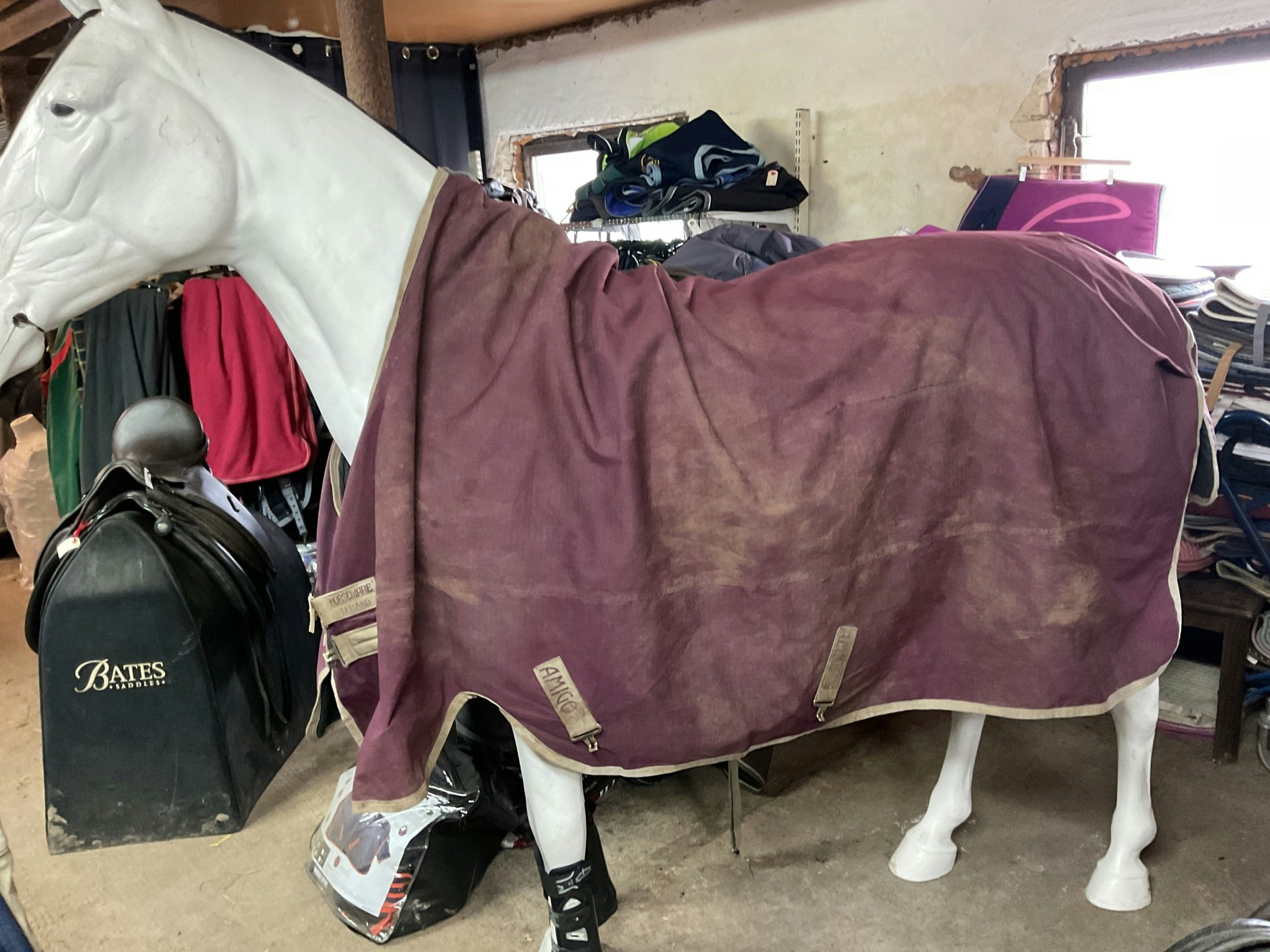 Amigo vintertäcke,vinrött, 200 gr, sytt på två ställen, 160 cm