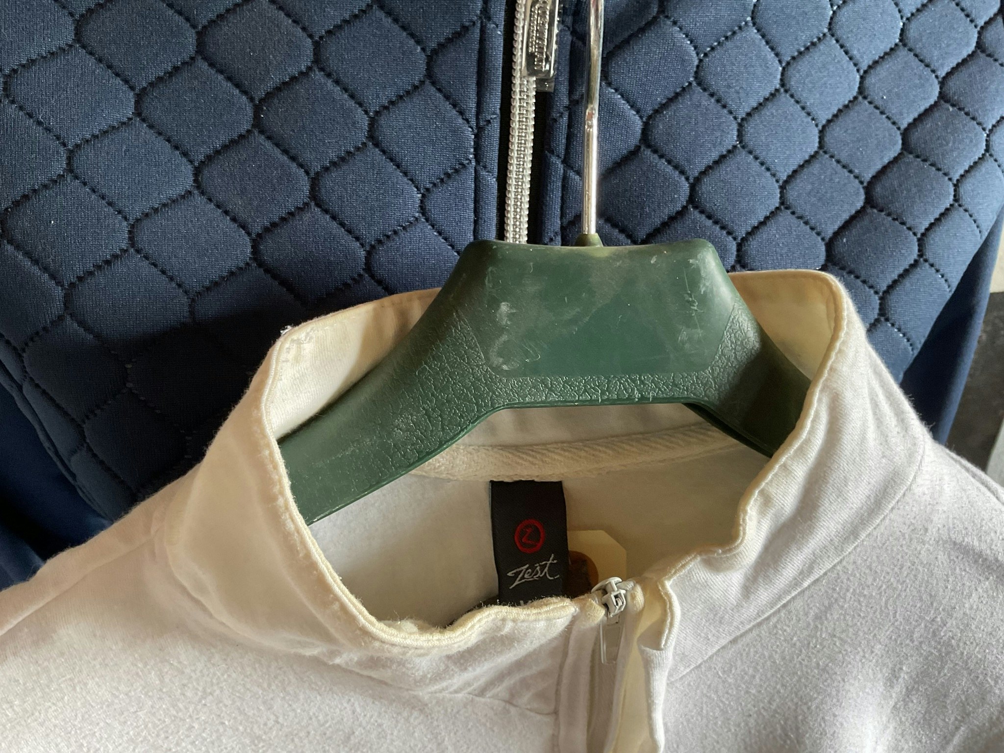Tävlingstrlja, vit med ngn fläck, herr, stl XL
