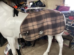 Top equestrian wear,ländtäcke,ull,p,rutigt