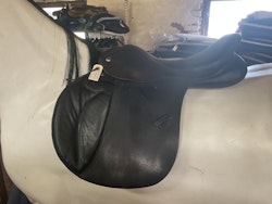 Alberto hoppsadel,17,5”, svart, w