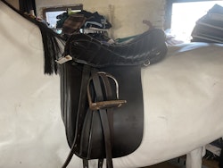 Stubben sadel,island,XW, svart, 16,5-17”,bennis harmony elegant rs,inkl stigläder,stigbyglar,35 cm sadelgjord