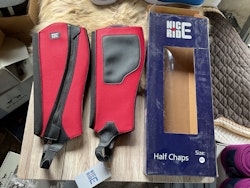 Nice ride halfchaps,röda,stl MW,nya