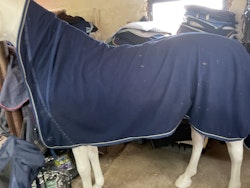 Fleecetäcke med hals,blått, 125 cm