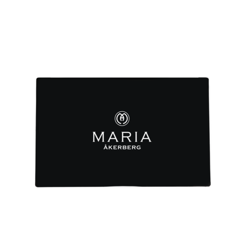 Välj dina favorit makeupprodukter av Maria Åkerberg samlade i denna Magnetic Makeup Case