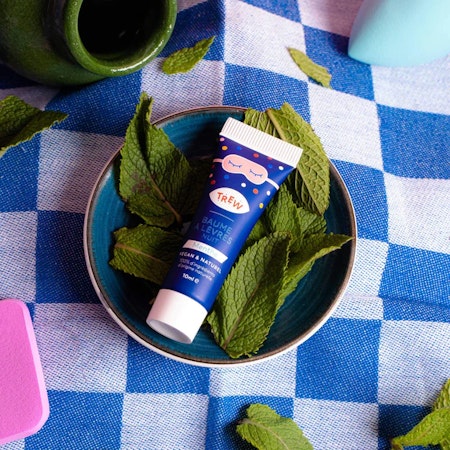 Mint Night Lip Balm TREW