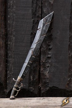 Battleworn Trench Kniv