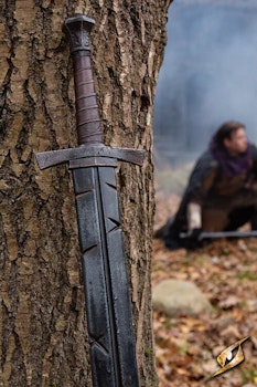 Battleworn Footman Sword