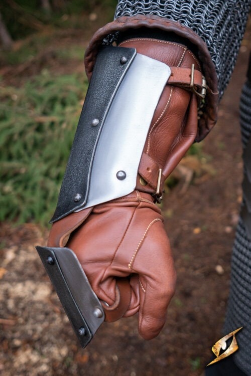 Dreki Armguards