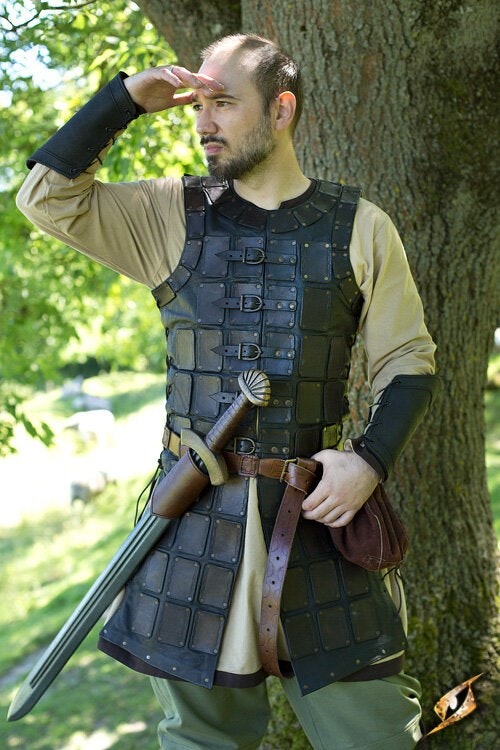 Leather Brigandine - Svart