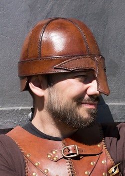 Warrior Helmet - Brun